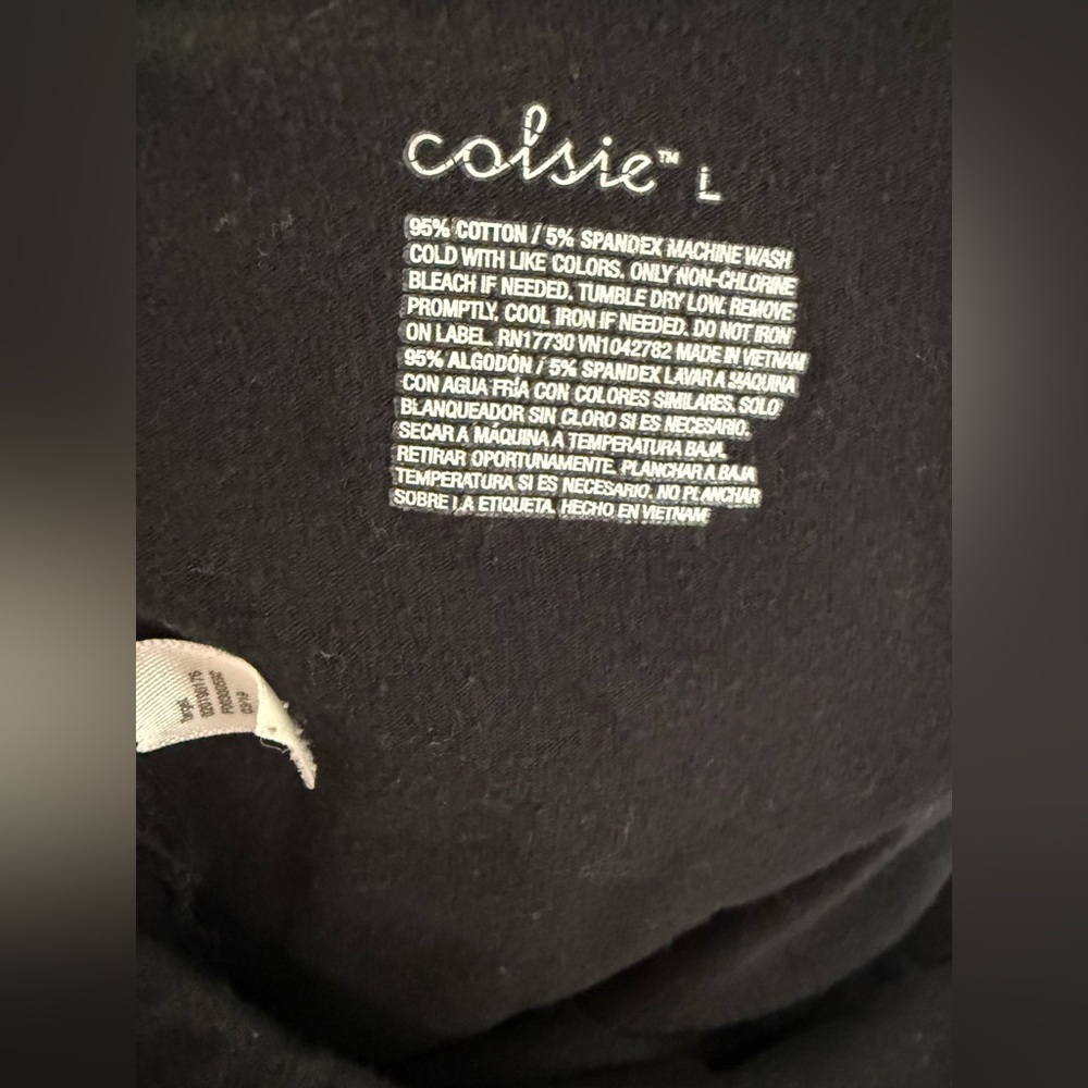 Colsie Black biker shorts - Picture 3 of 3